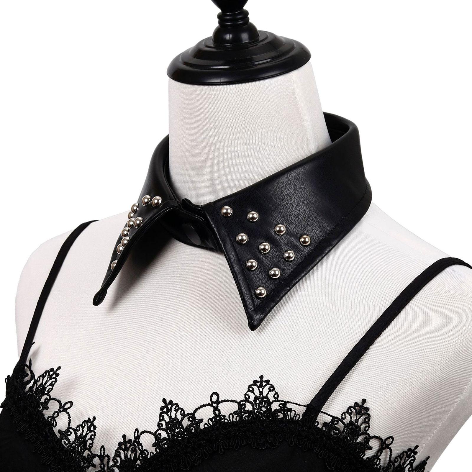 Gola Falsa Feminina Leve em Co - Necklaces avaliação e preço