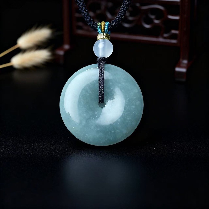 Novo Colar Pingente de Jade Na - Necklaces avaliação e preço