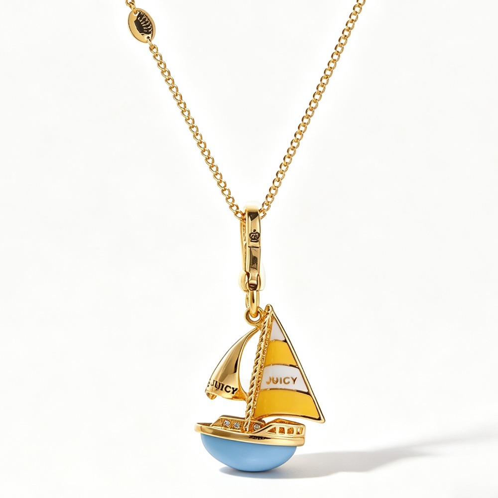 Colar com pingente de barco à  - Initial Letter Necklace 18K Gold avaliação e preço